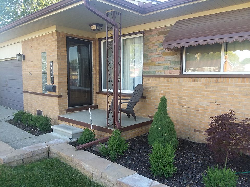 1st image of 28335 Los Olas Dr