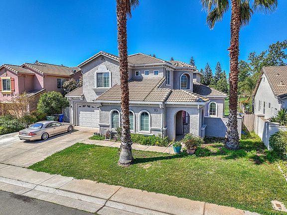 4th image of 7820 Tigerwoods Dr