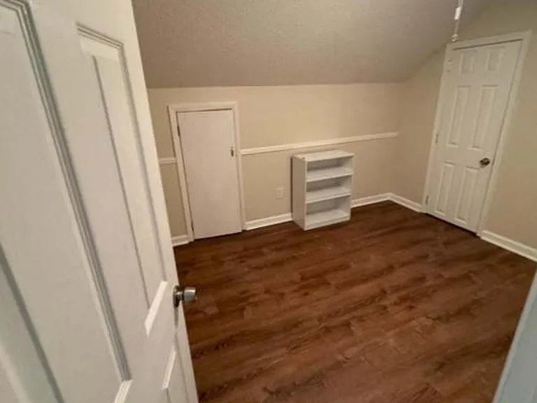 1510 Coronado St — Photo 16