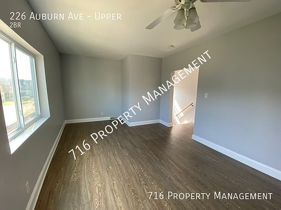 3rd image of 226 Auburn Ave