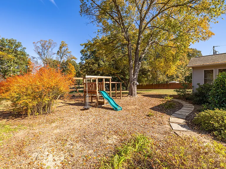 1172 State Highway 150 W — Photo 18