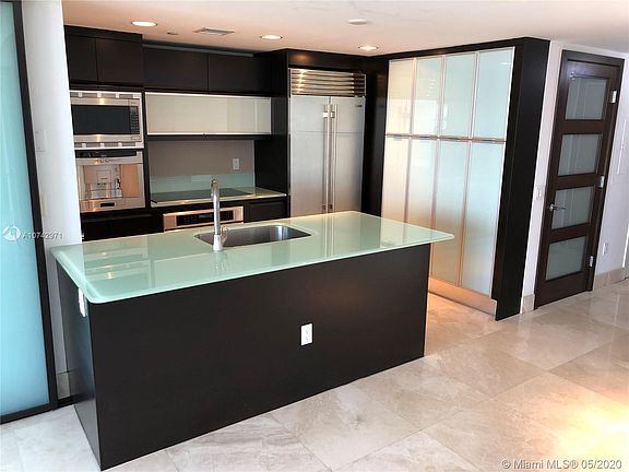 5th image of 5875 Collins Ave APT 1605