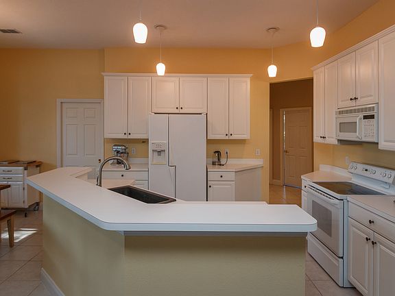 5th image of 781 Timacuan Blvd
