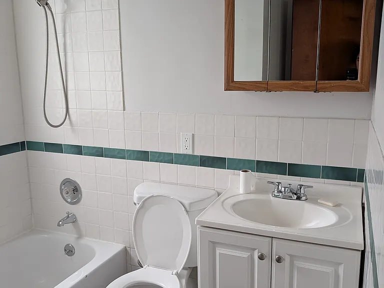 6900 W Oklahoma Ave — Photo 5