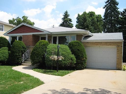 1st image of 807 Cromwell Ave