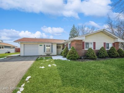 1845 Pierce Rd, Hoffman Estates, IL, 60169