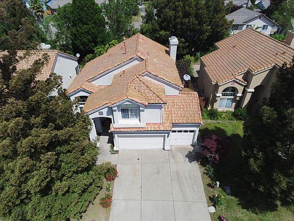 3rd image of 5921 Sternsburg Way