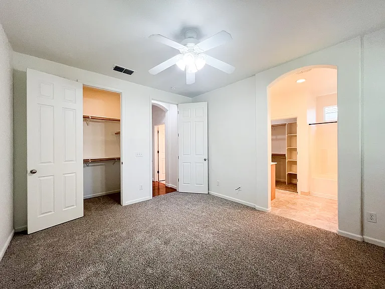 9814 Paso Fino Way — Photo 30