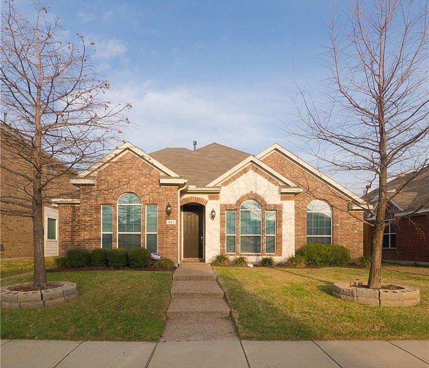 1st image of 421 Clear Springs Ct