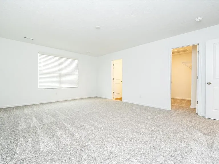 98 Brewster Dr — Photo 19
