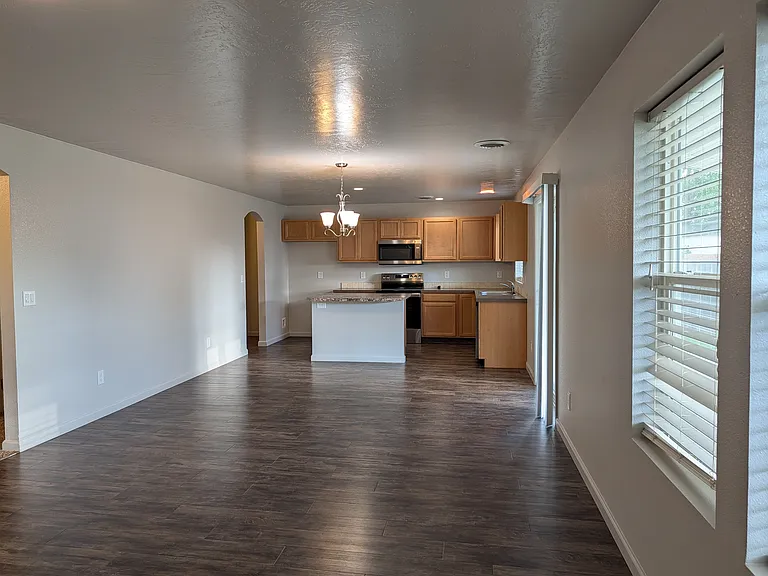 19543 Susquehanna Way — Photo 5