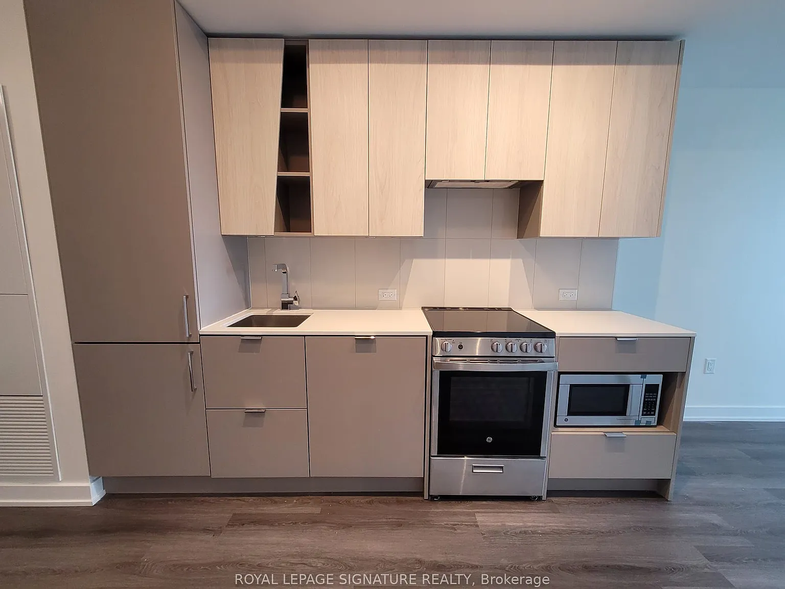 2 bed, $2,300 — Photo 3