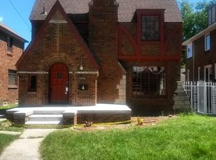 18256 Santa Barbara Dr, Detroit, MI 48221
