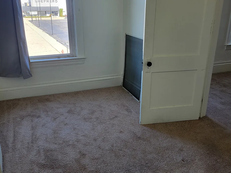 Bedroom overlooking Main St