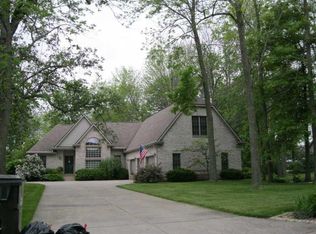 5850 N Red Oak Dr, Greenfield, IN