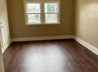 17 Lester St, Buffalo, NY 14210