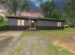 5667 S Quincy Ave, Tulsa, OK 74105