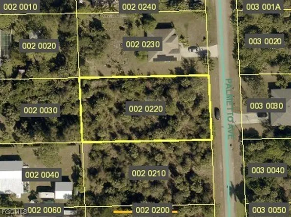 417 Palmetto Ave, Lehigh Acres, FL 33972