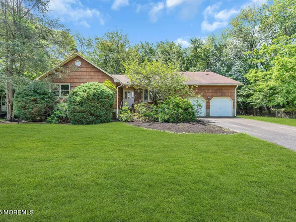 25 Overhill Road, Ocean Twp, NJ 07712