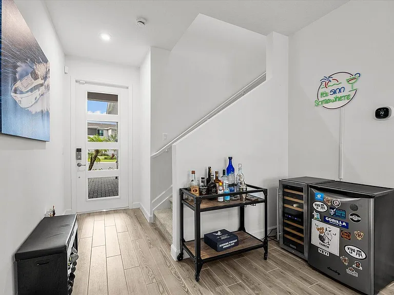 14042 SW Thorens Dr — Photo 4