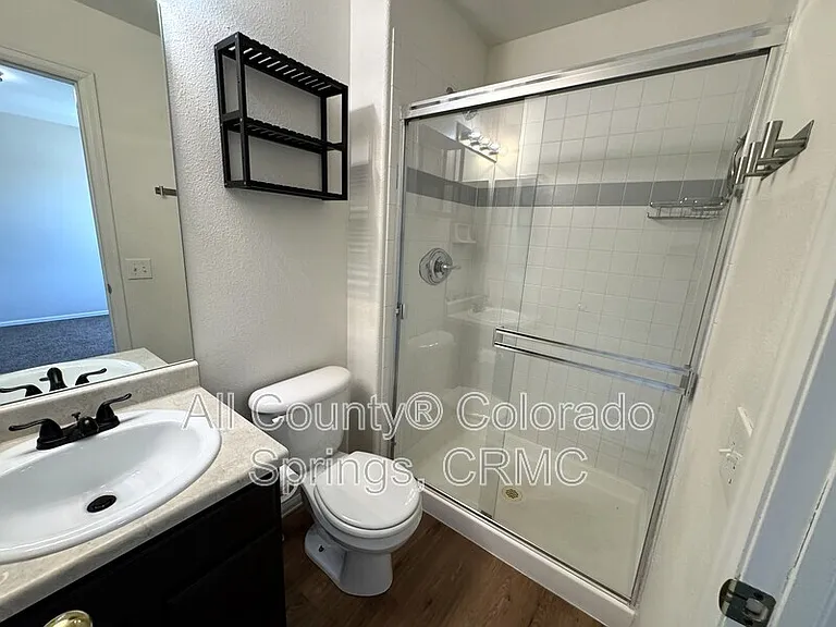 235 Ellers Grv — Photo 13