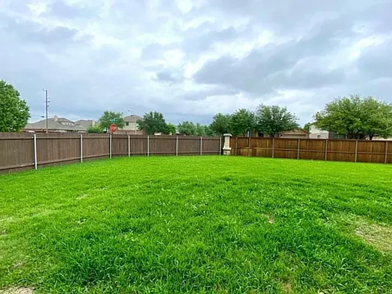 3400 Trickling Springs Way — Photo 20