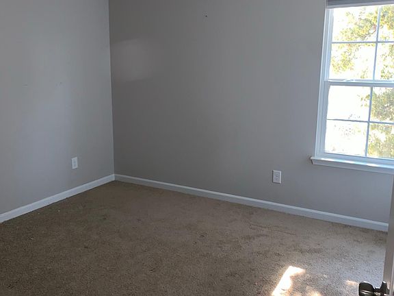 3rd image of 1304 Benley St #1304