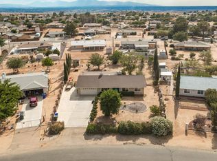 11060 Saratoga Rd, Apple Valley, CA 92308