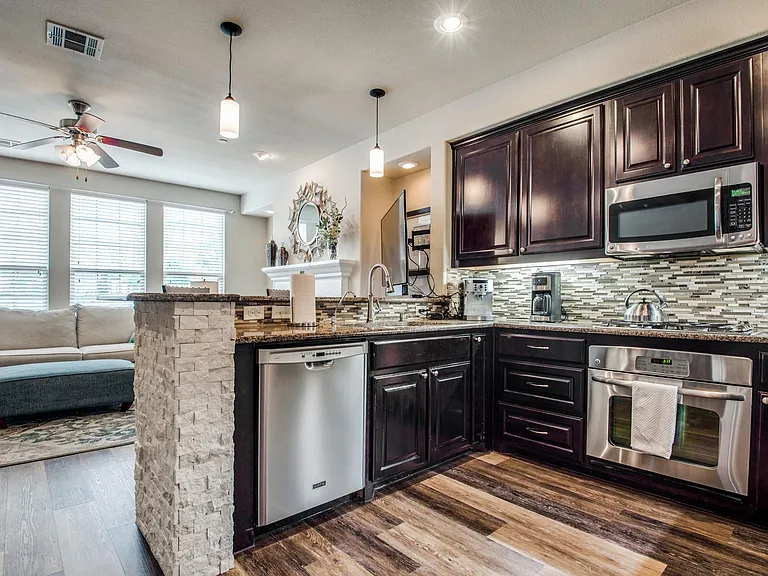 5705 Headquarters Dr — Photo 19