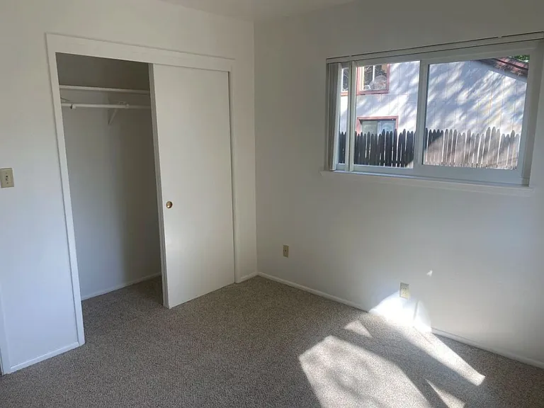 707 & 715 G St — Photo 6