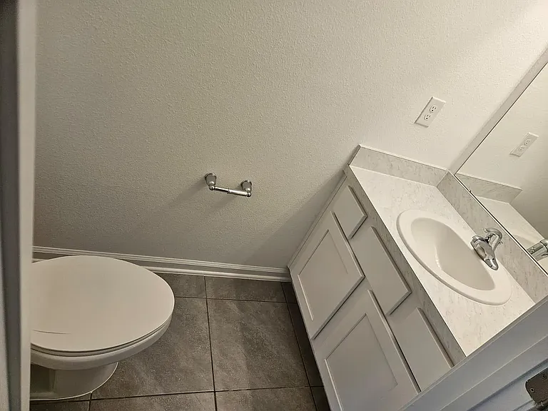 4004 Bay Hawk Ct — Photo 8