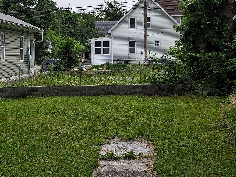2nd image of 3028 Southern Ave