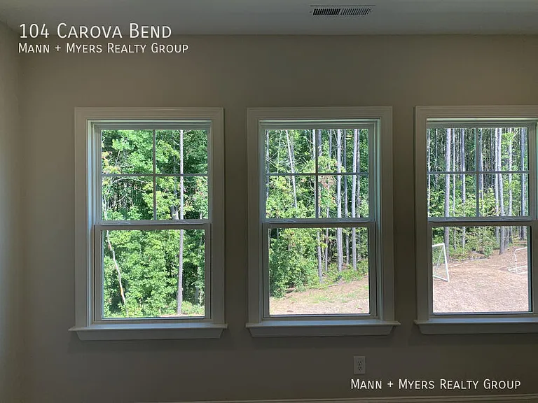 104 Carova Bnd — Photo 13