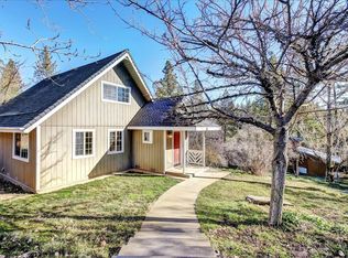 13553 Reefer Ct, Grass Valley, CA 95945