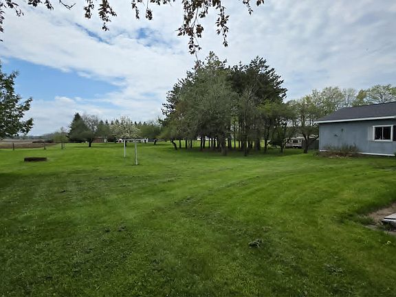 3rd image of 4526 E Clark Rd