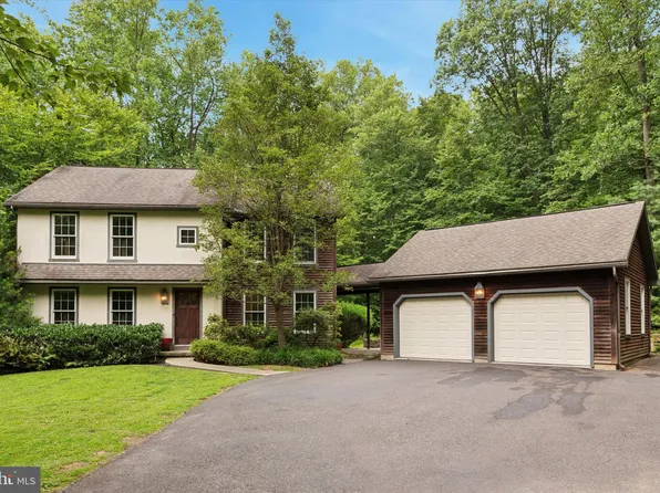 3041 Chestnut Hill Rd, Pottstown, PA 19465