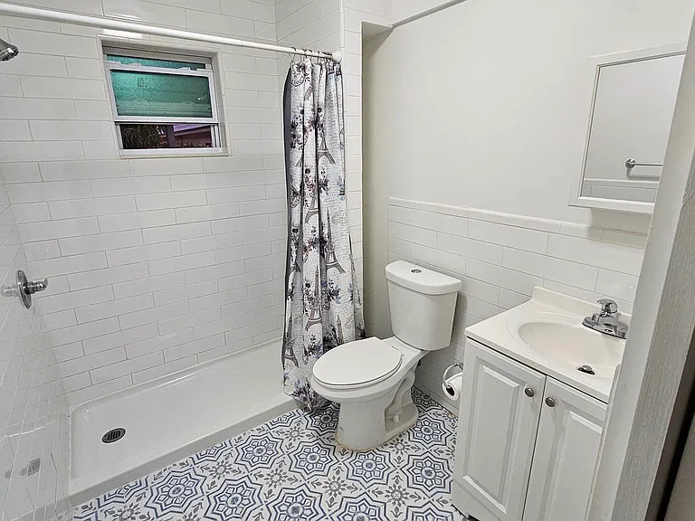 5431 SW 143rd Ave — Photo 17