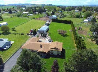 518 S Henry Rd, Greenacres, WA 99016