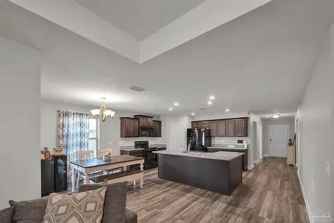 5636 Blue Sky Ct