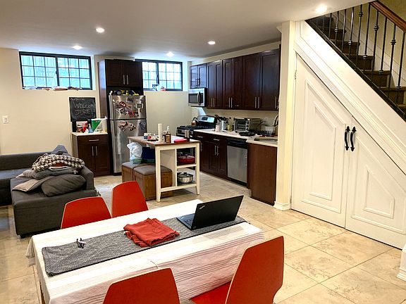 3rd image of 107 Meserole St #1