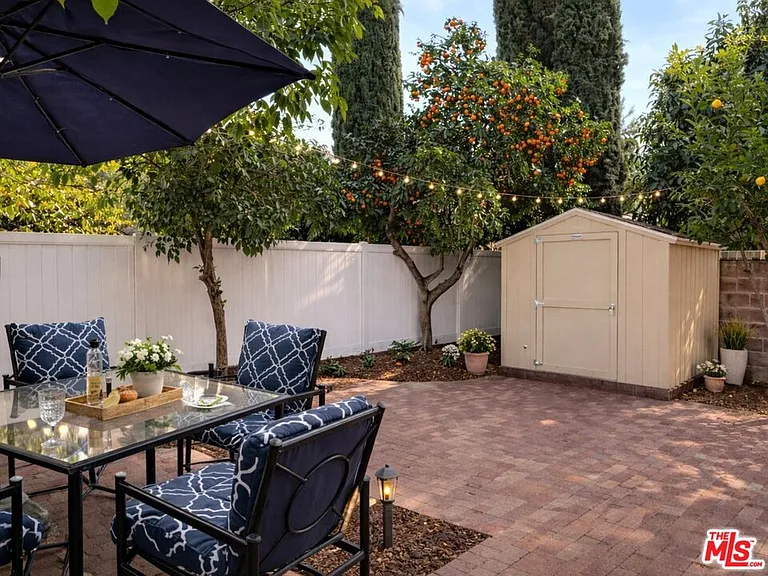 4522 Mammoth Ave — Photo 12