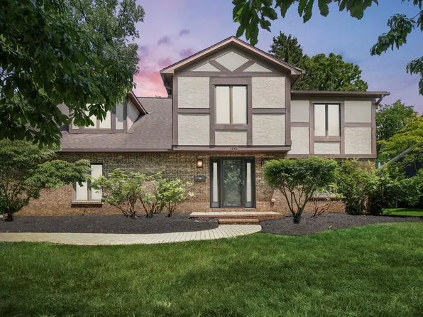 4558 Crompton Dr, Columbus, OH 43220