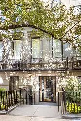 39 East 75th Street in Lenox Hill