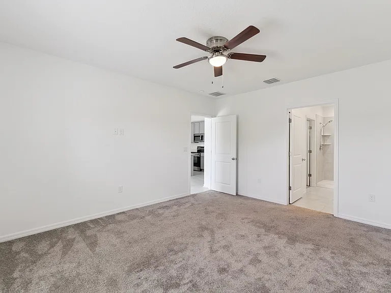 3921 Willowbrook Dr — Photo 10