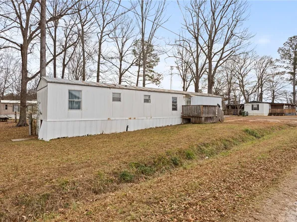 116 Beach Dr, Ninety Six, SC 29666
