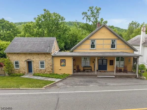 152 Route 627, Pohatcong Twp., NJ 08865