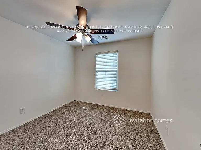 239 N Sandal — Photo 14