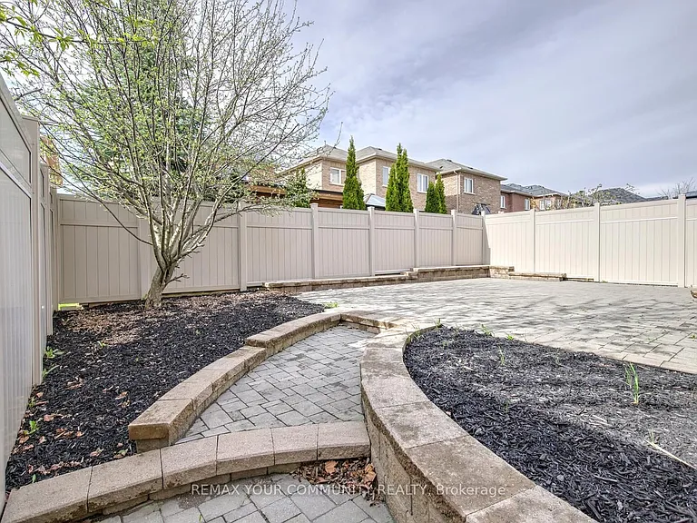 112 Golden Forest Rd — Photo 48