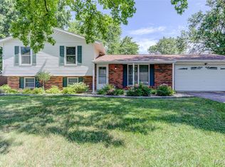 6 Barkwood Ct, Saint Peters, MO