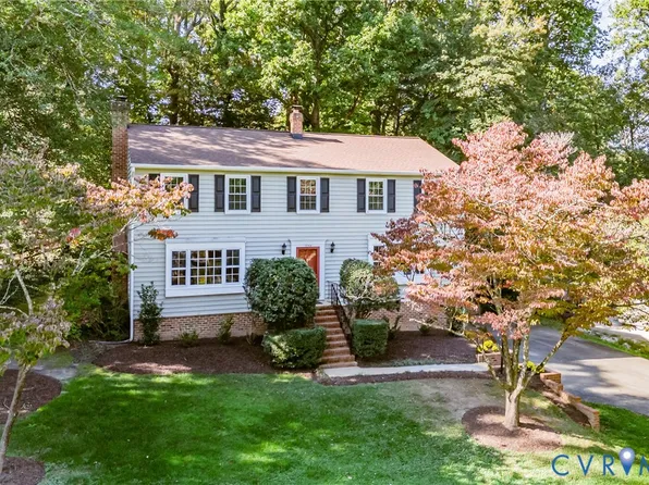 2144 Lake Surrey Dr, North Chesterfield, VA 23235